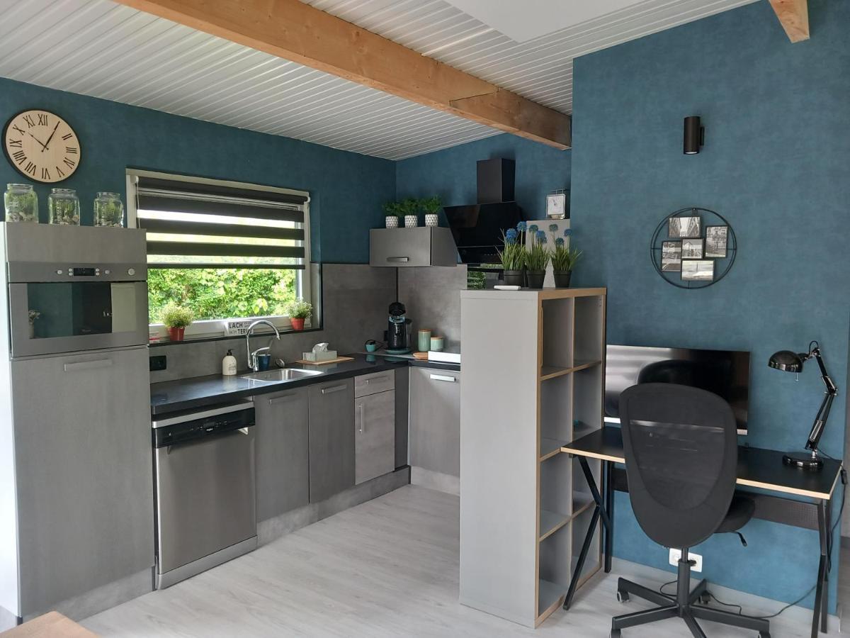 Luxe Recreatie Bungalow No 10 Scherpenisse Kültér fotó
