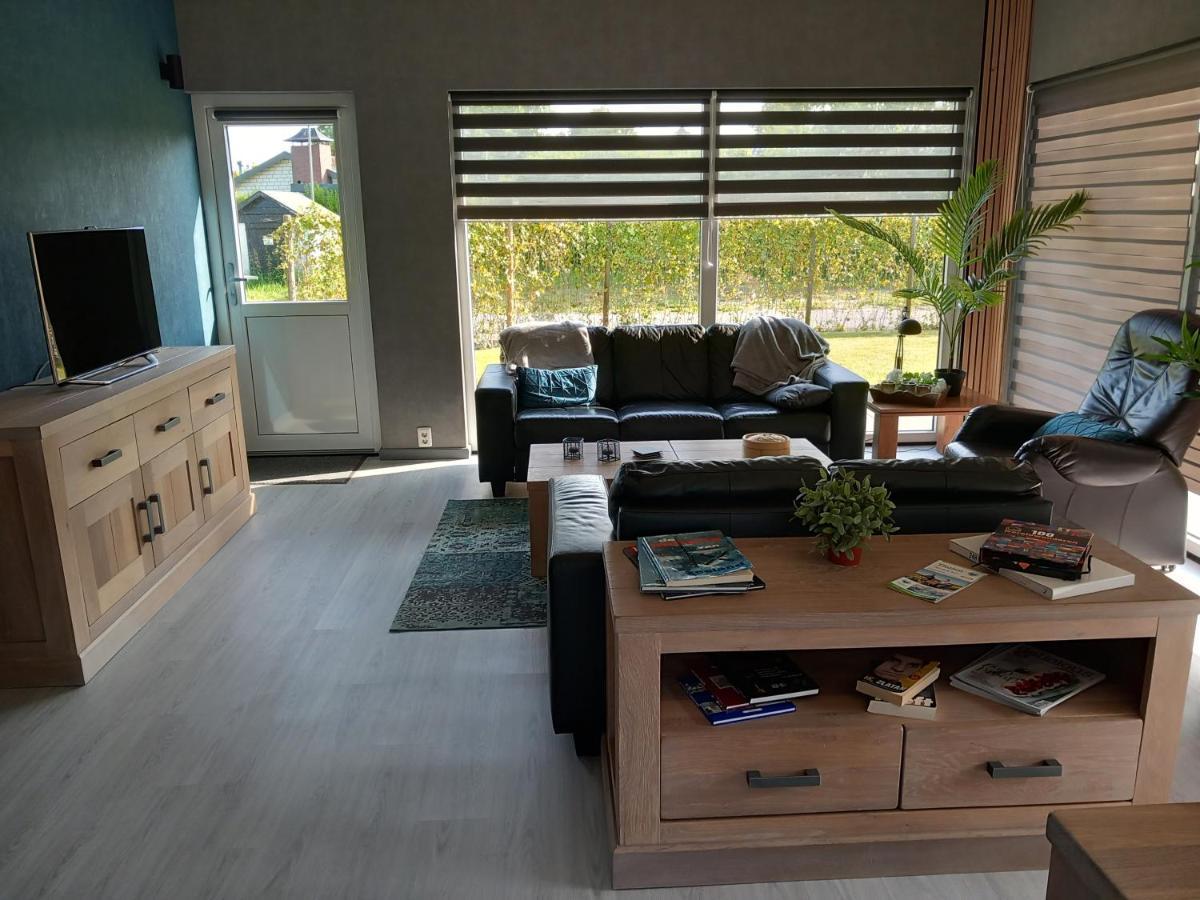 Luxe Recreatie Bungalow No 10 Scherpenisse Kültér fotó